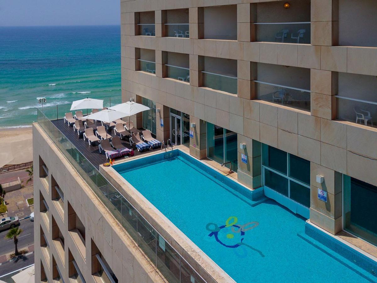 Amazing Suite On The Sea-סוויטה מדהימה על הים Bat Yam Exteriör bild